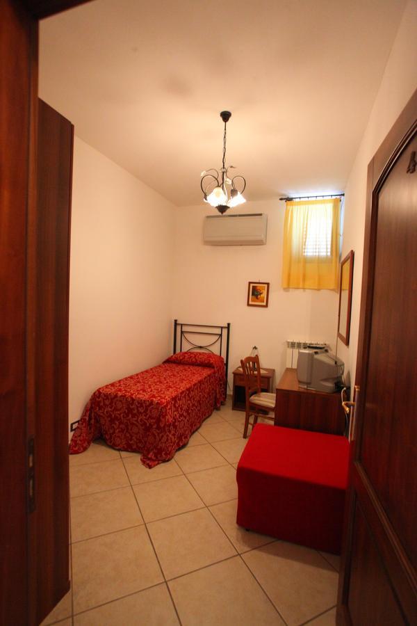 Hotel Savoia ซาปรี ภายนอก รูปภาพ